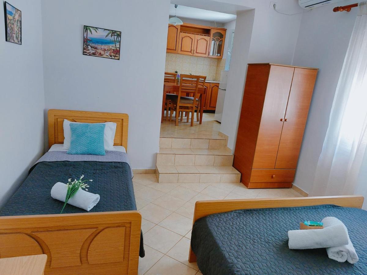 Orange Guest House Dhërmi Εξωτερικό φωτογραφία